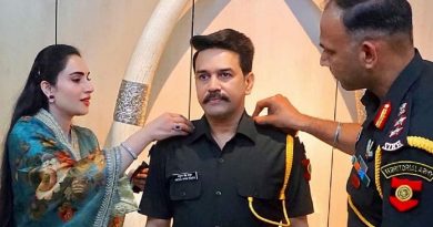 Anurag Thakur Become Territorial army captain