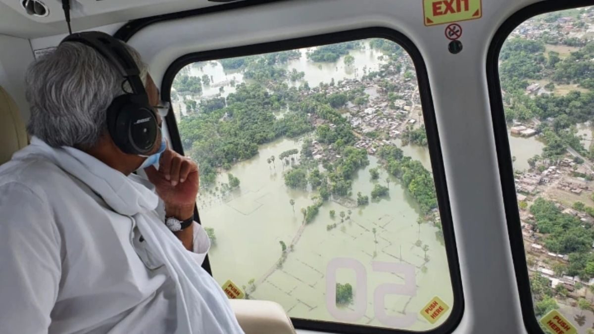 Nitish Kumar bihar watching aerial flood