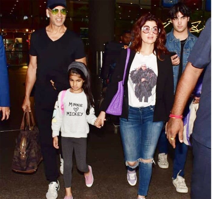 twinkle khanna with family