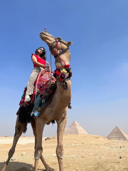 हिना खान ने Egypt से शेयर की ये शानदार तसवीरें